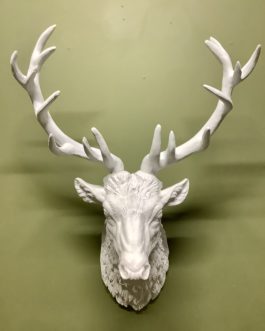 WHITE STAG’S HEAD WALL MOUNT