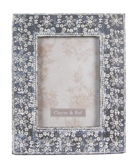 GREY AND WHITE PHOTO FRAME