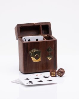 PLAYING CARDS AND DICE SET