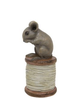 MOUSE ON A COTTON REEL